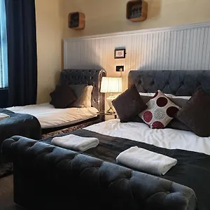 Pensión Dundee Terrace - Rooms In The City