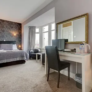 https://windsor-park-promenade.hotelsin-chester.com